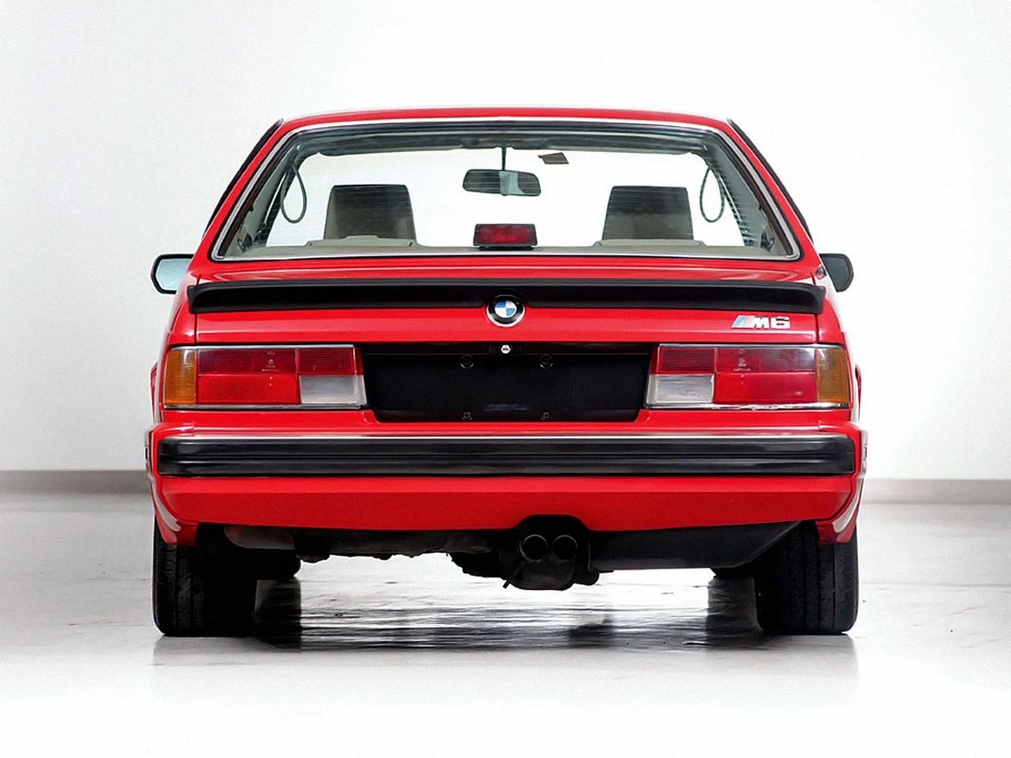 BMW_M6_1_generation__Coupe__4.jpg