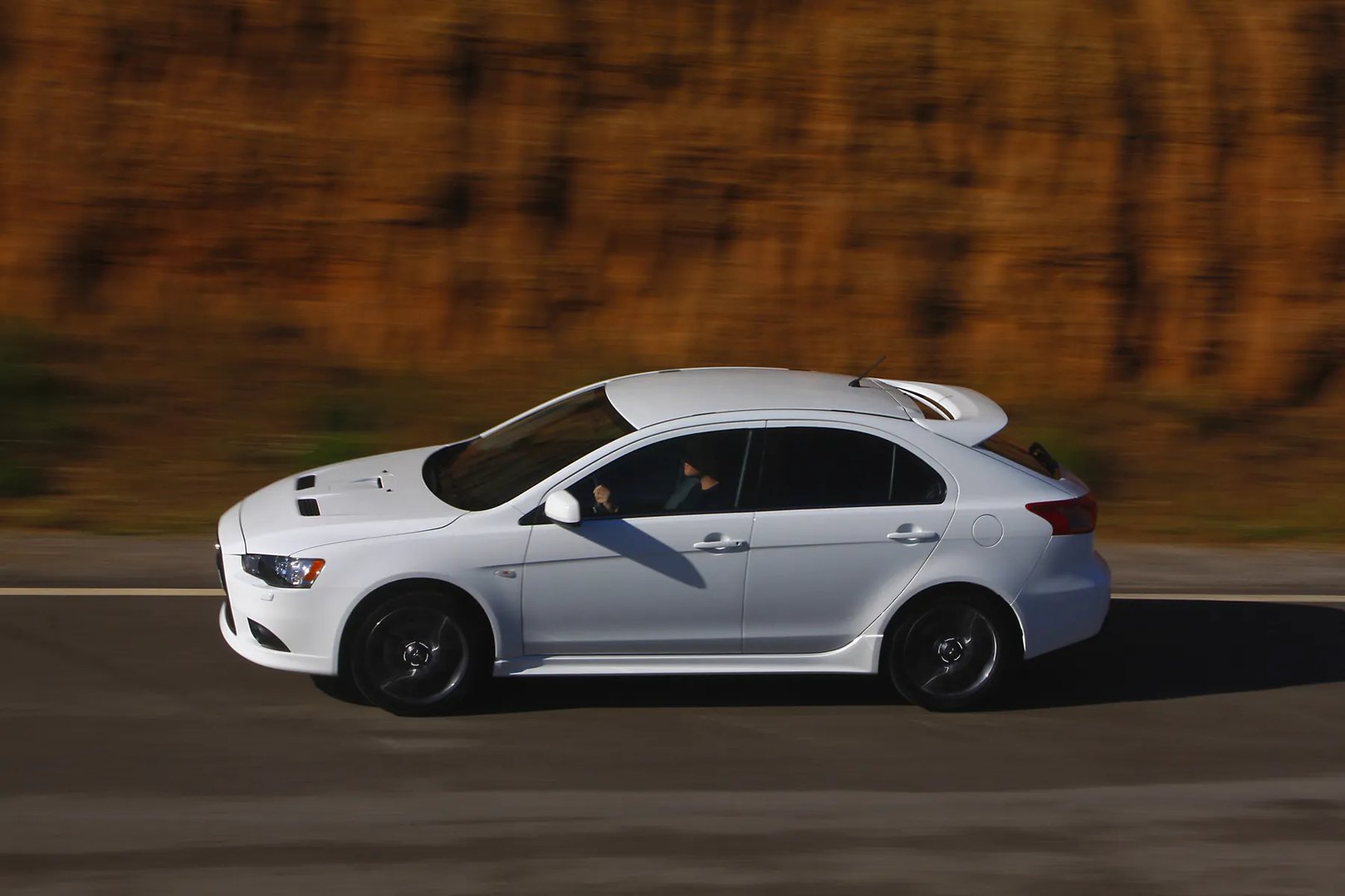 Mitsubishi_Lancer_Ralliart_10_generation__Hatchback_5-door__5.jpg