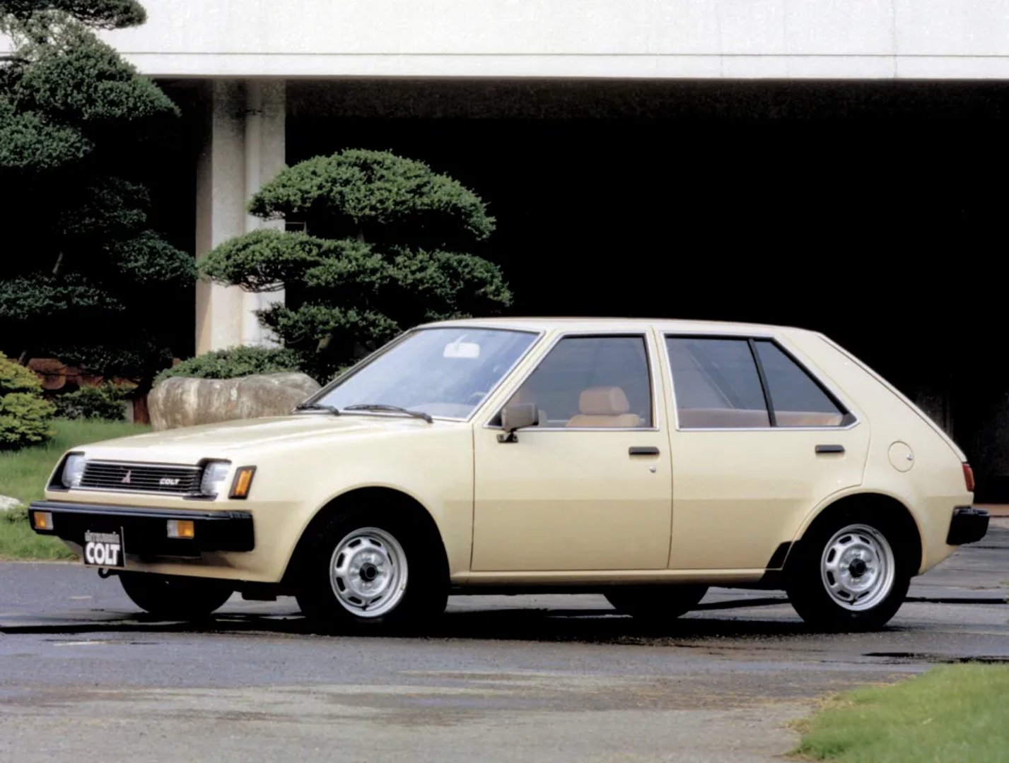 Mitsubishi Colt 1 generation  Mini 5-doors