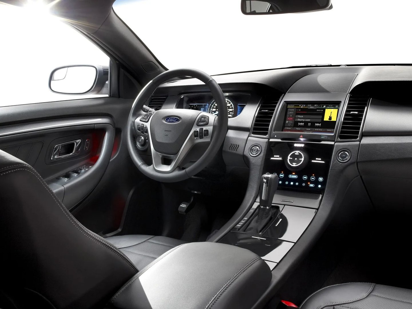 Ford_Taurus_6_generation_restyling__Sedan__11.jpg