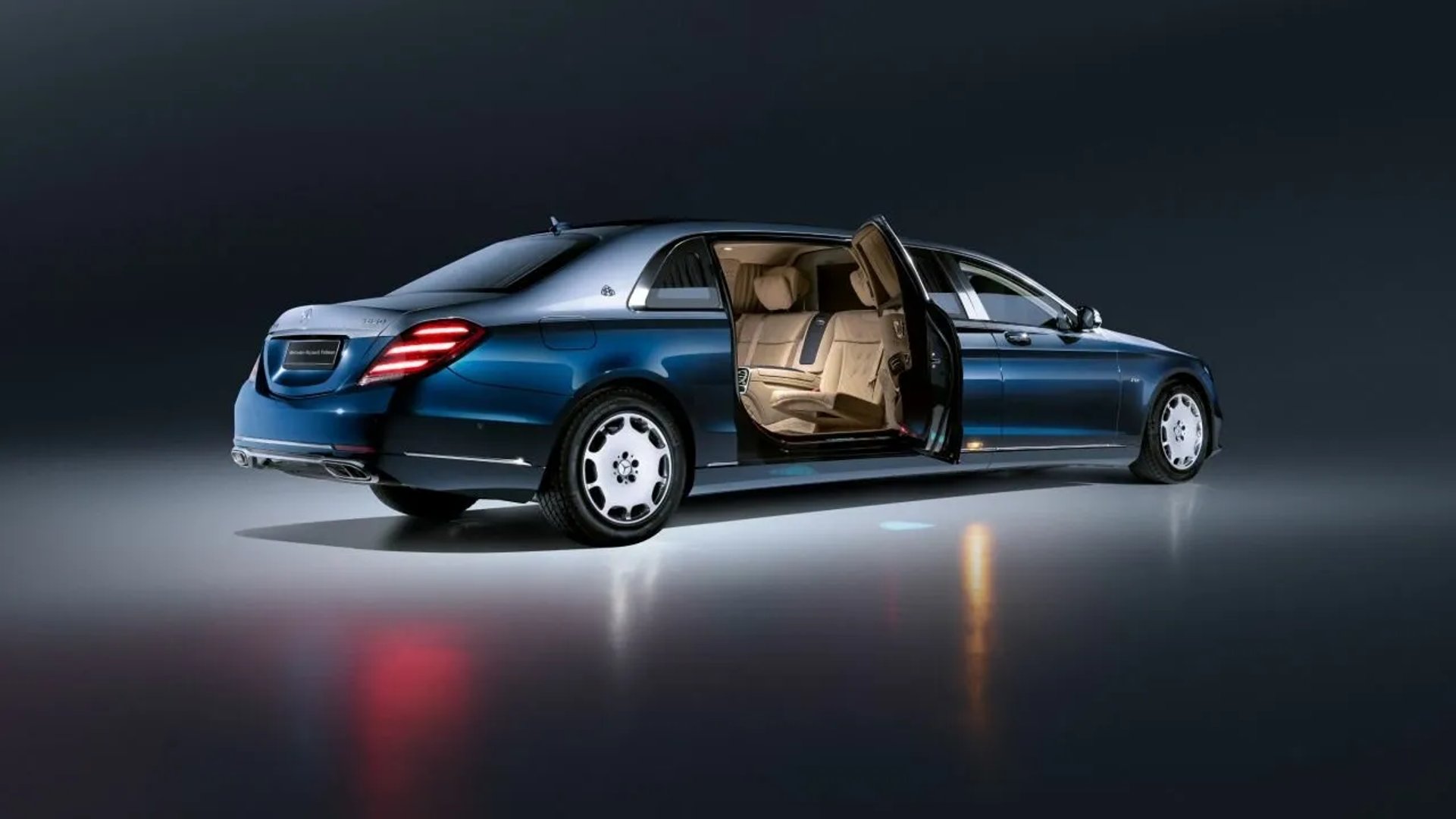 Mercedes_Maybach_S-Class_1_generation_restyling__Limousine__1.jpg