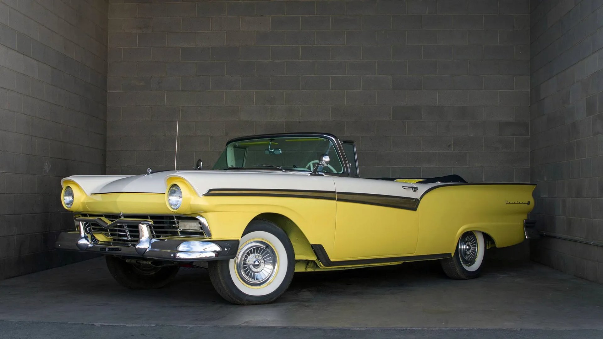 Ford_Fairlane_2_generation__Cabrio__4.jpg