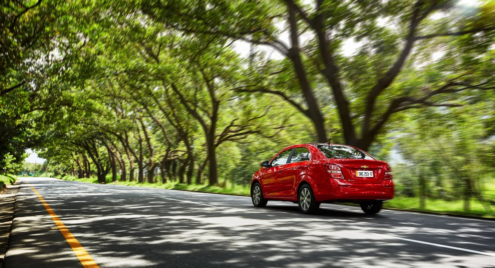 Chevrolet_Sonic_1_generation_restyling_1__Sedan__2.jpg