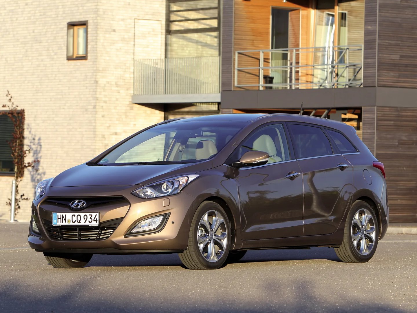 Hyundai_i30_2_generation__Estate_5-door__7.jpg