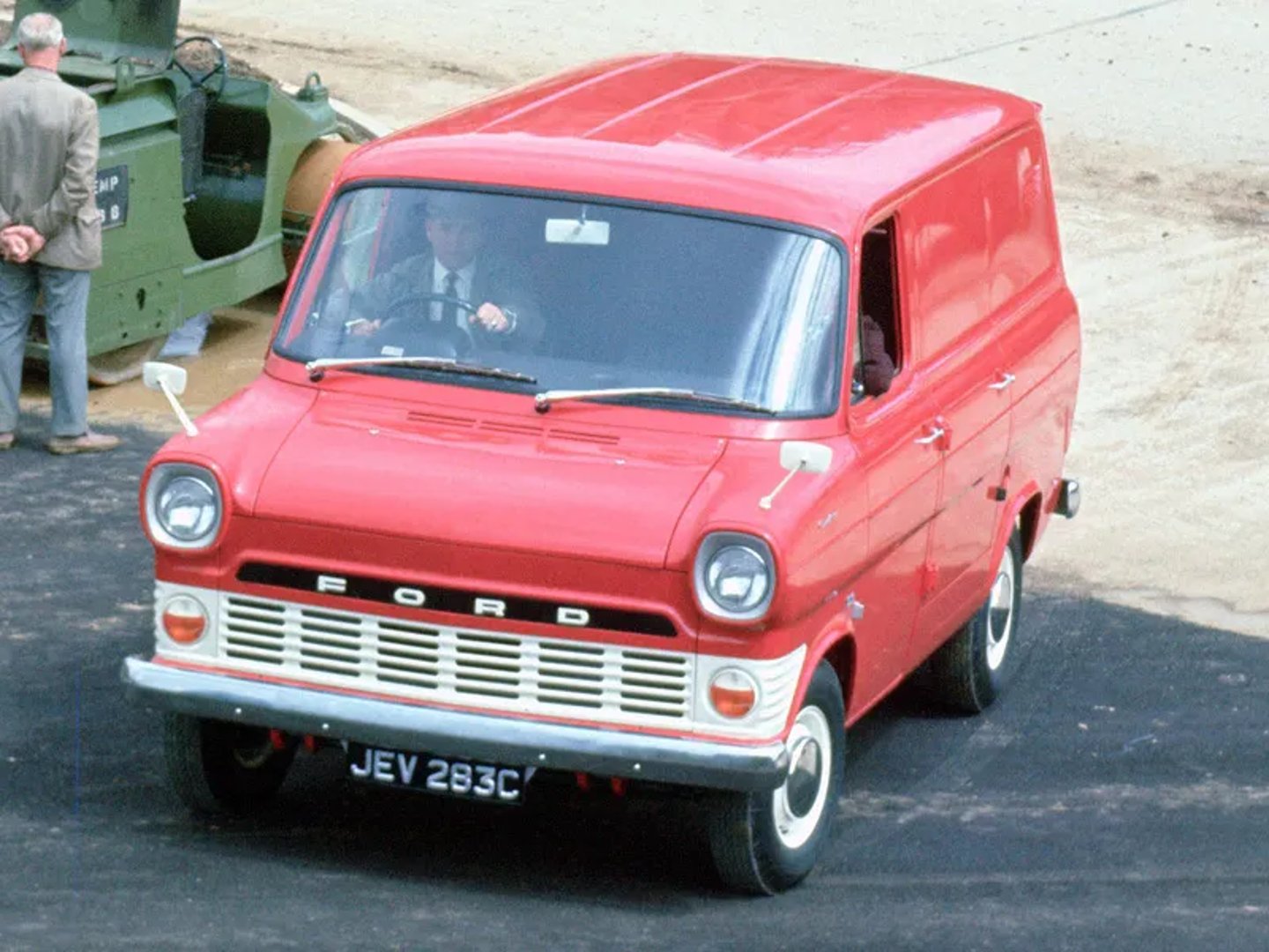 Ford_Transit_1_generation__Van__2.jpg