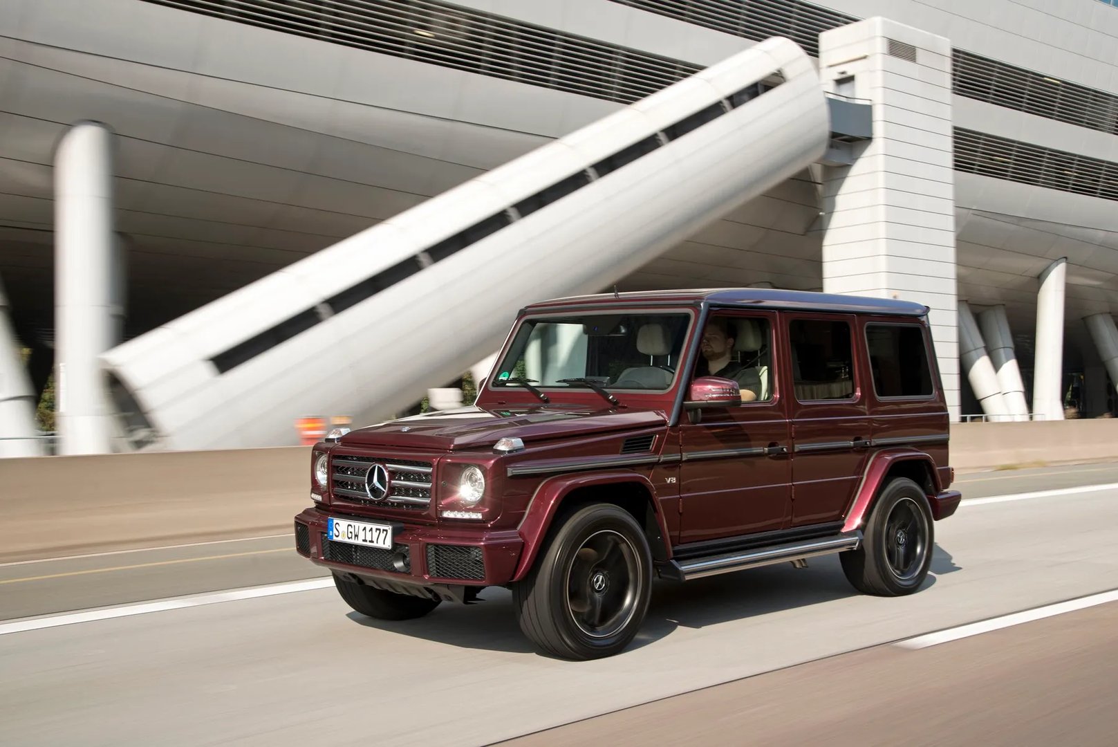 Mercedes_G-Class_2_generation_restyling_7__SUV_5-doors__7.jpg