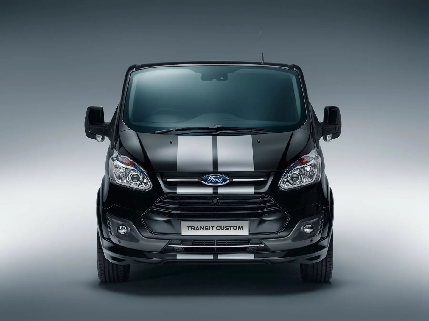 Ford_Transit_Custom_1_generation__Minivan__1.jpg
