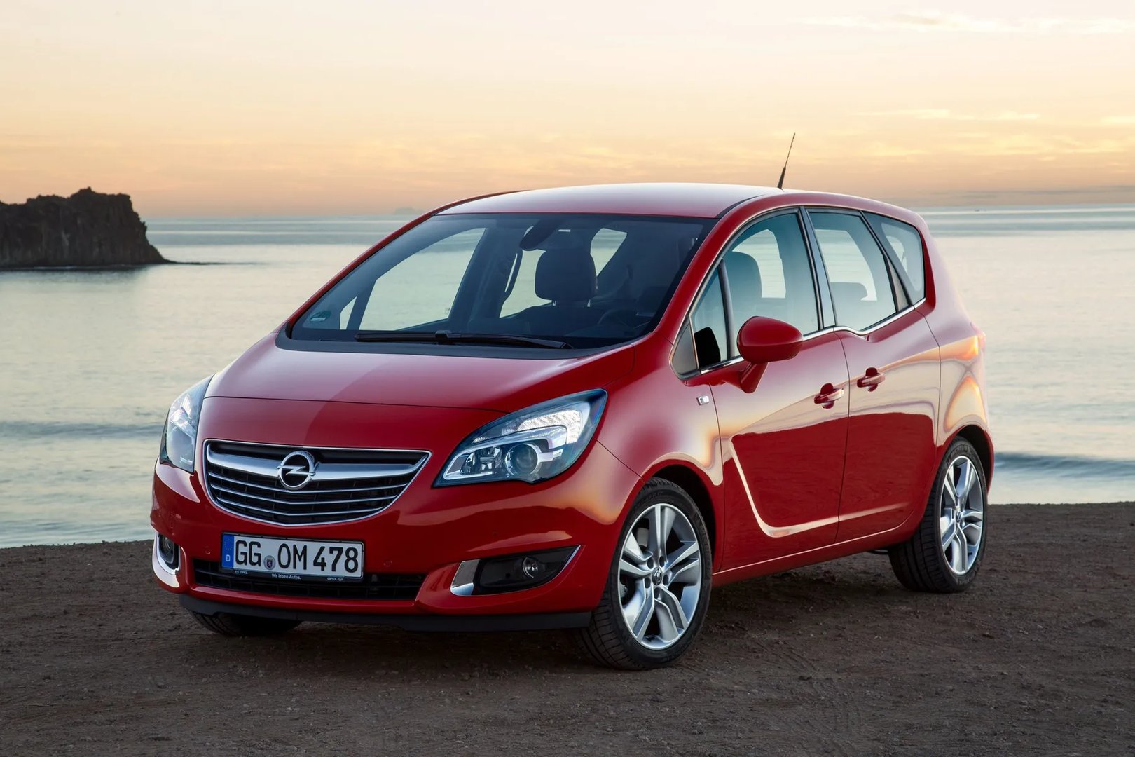 2 generation, restyling 