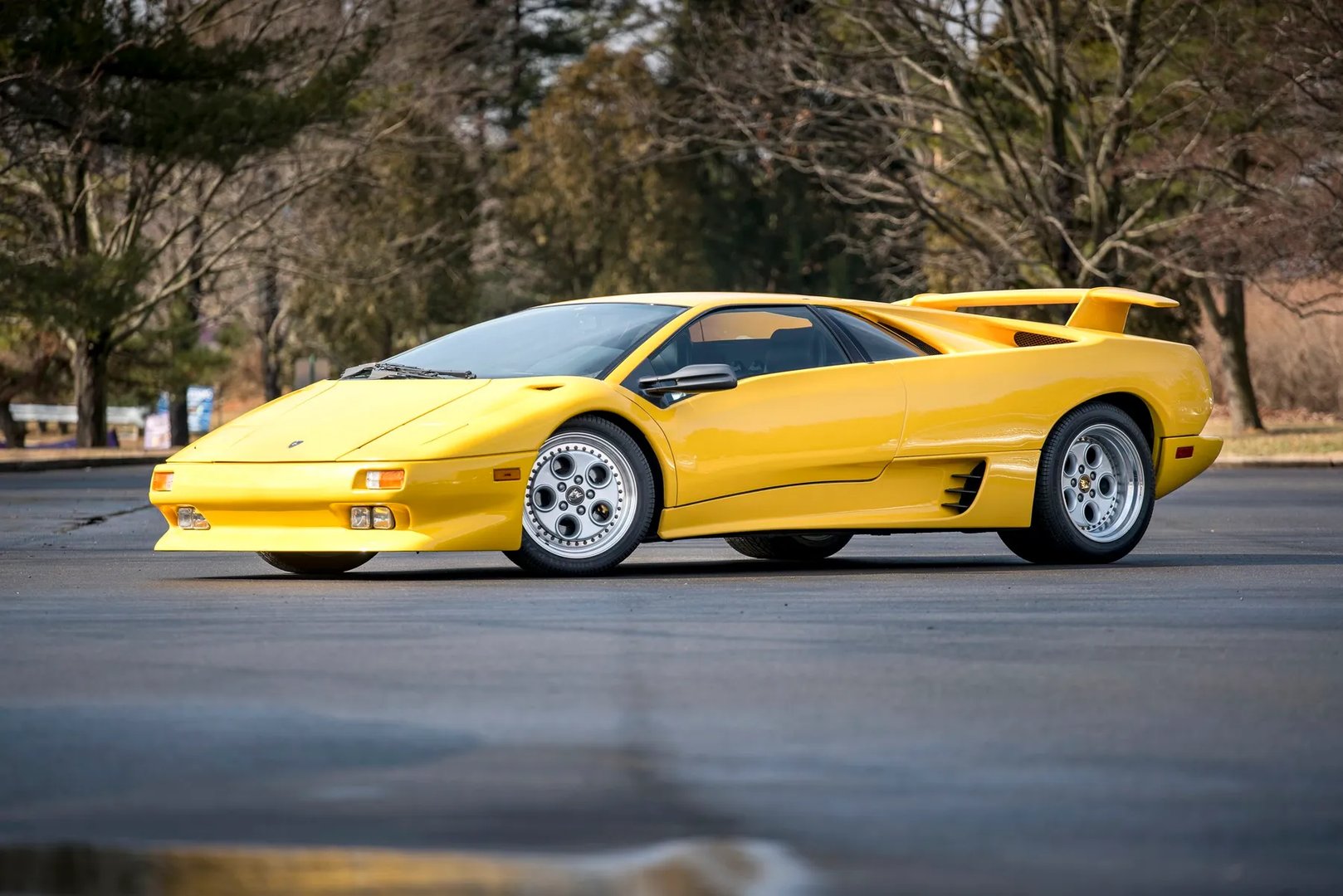 Lamborghini_Diablo_1_generation__Coupe__11.jpg