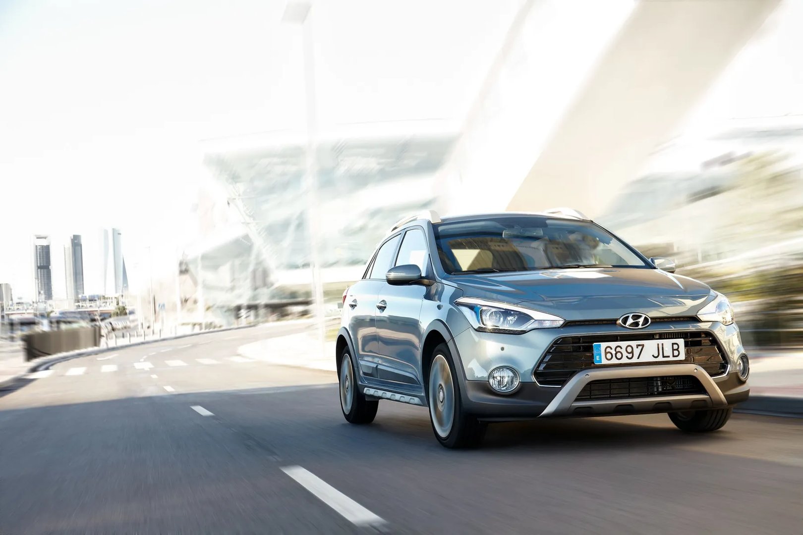 Hyundai_i20_Cross_1_generation__SUV_5-doors__2.jpg