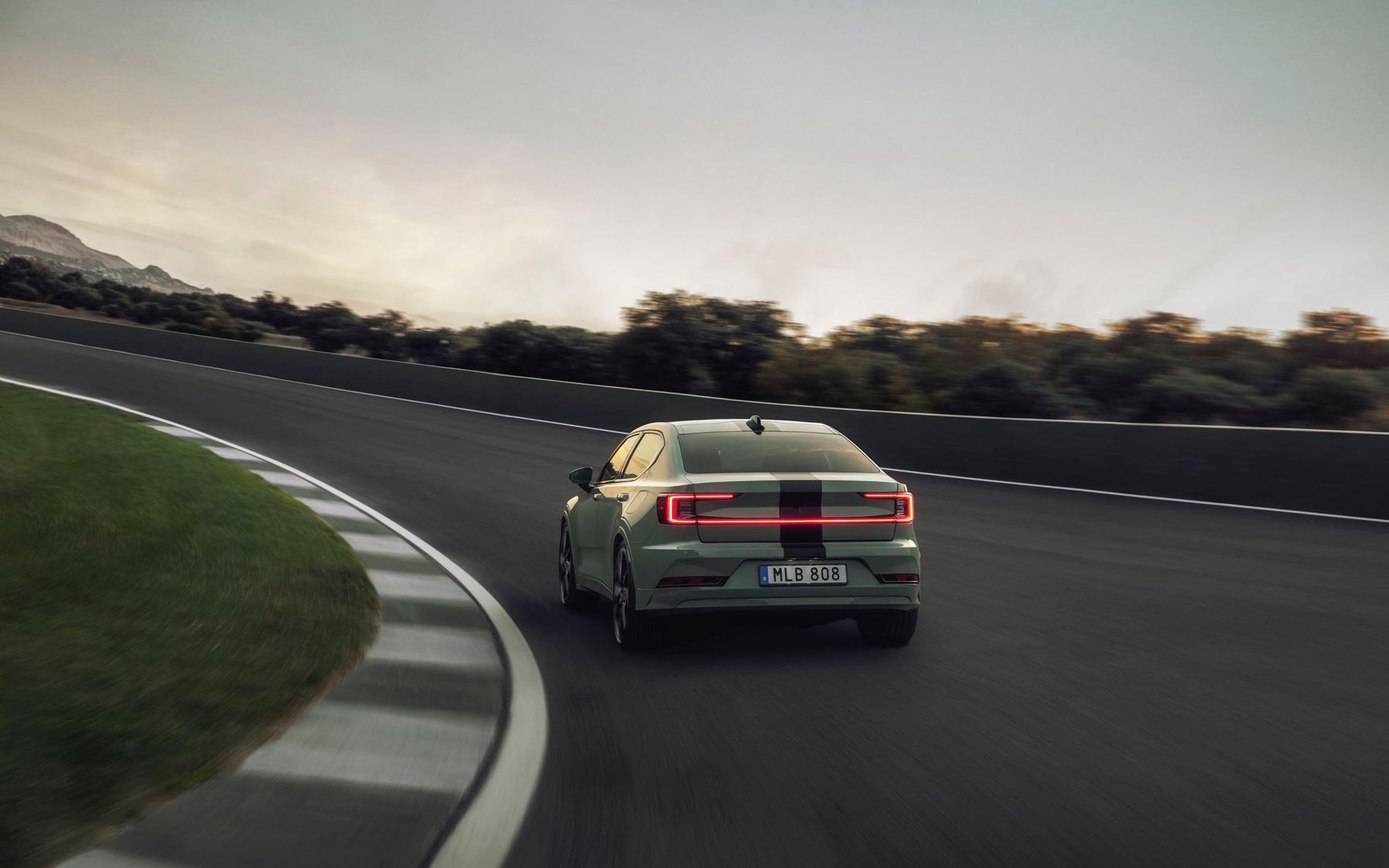 polestar_2_1_generation_restyling_1__Fastback__13.jpg