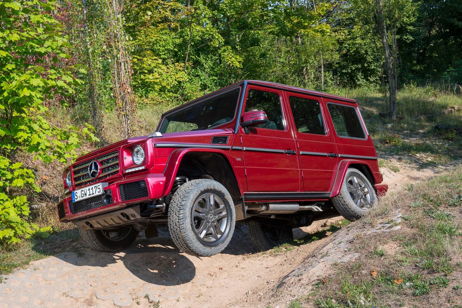 Mercedes_G-Class_2_generation_restyling_7__SUV_5-doors__1.jpg