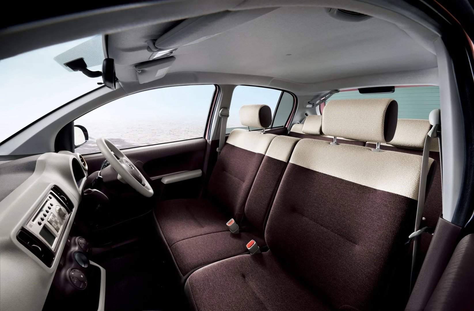 Toyota_Passo_2_generation__Mini_5-doors__10.jpg