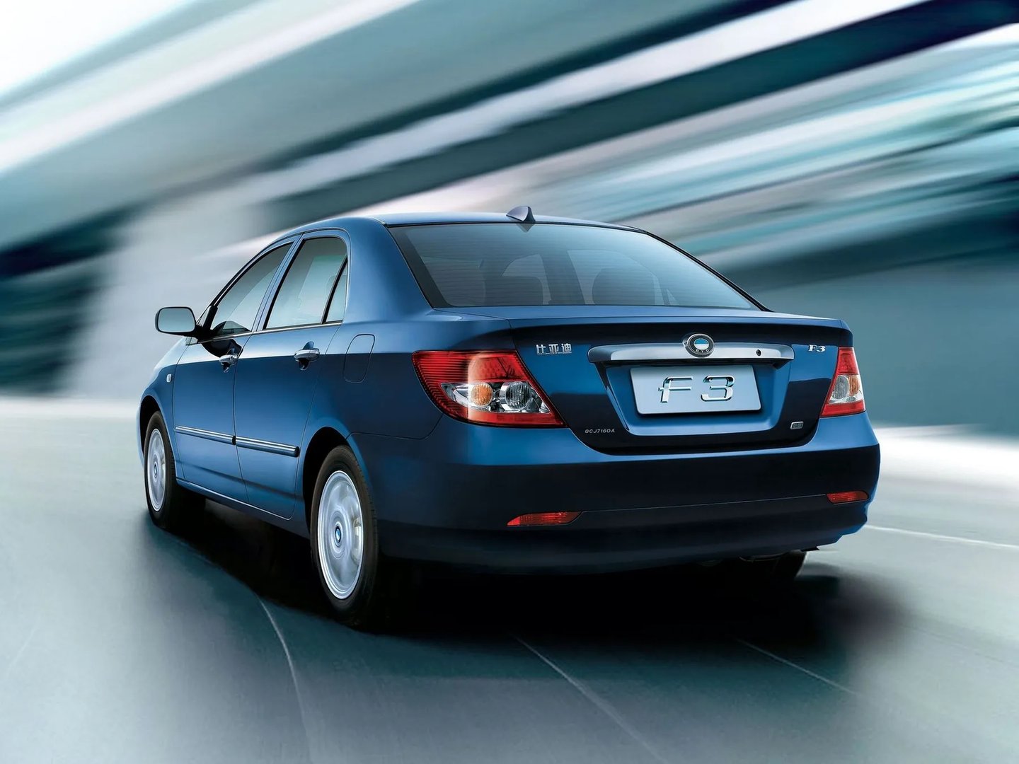 BYD_F3_1_generation__Sedan__12.jpg
