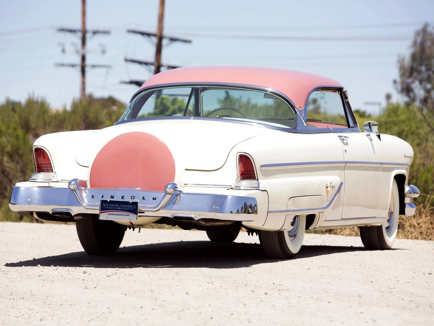 Lincoln_Capri_1_generation__Coupe_Hardtop__2.jpg