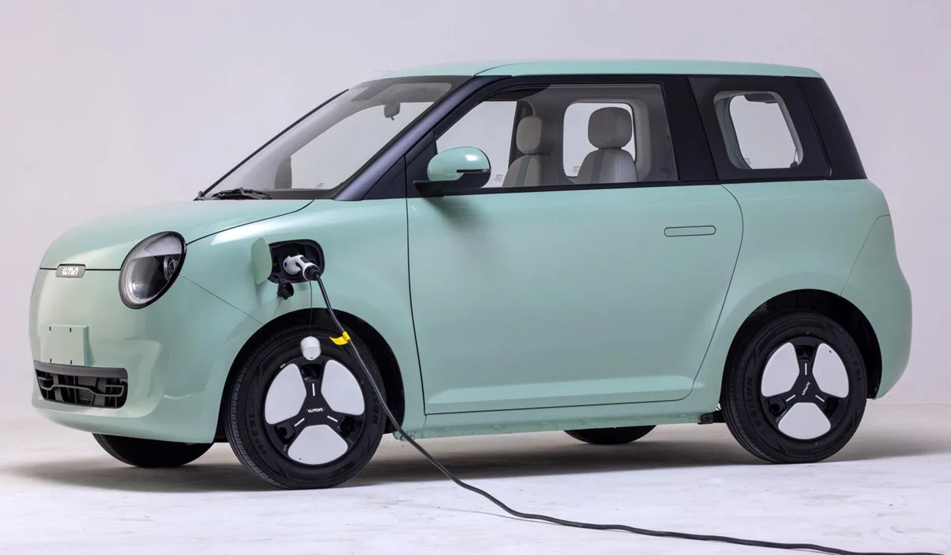 Changan_Lumin_1_generation__Mini_3-doors__4.jpg