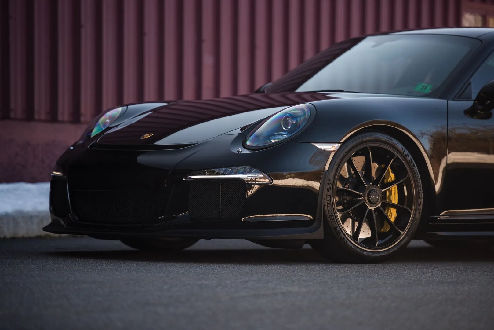 Porsche_911_GT3_3_generation__Coupe__main.jpg