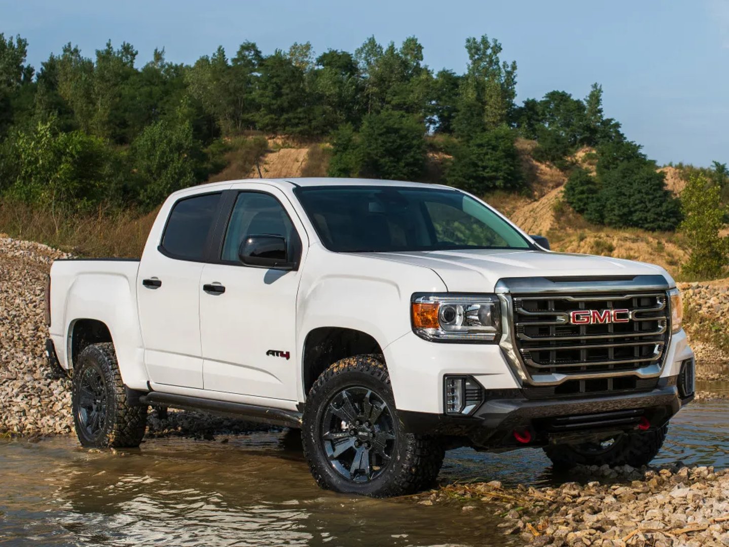 GMC_Canyon_2_generation_restyling__Pickup_double-cab__1.jpg