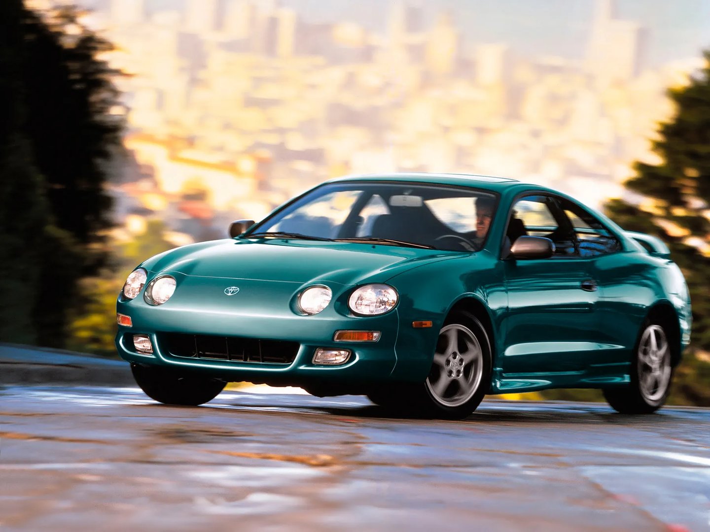 Toyota_Celica_6_generation_restyling__Hatchback_3-door__1.jpg
