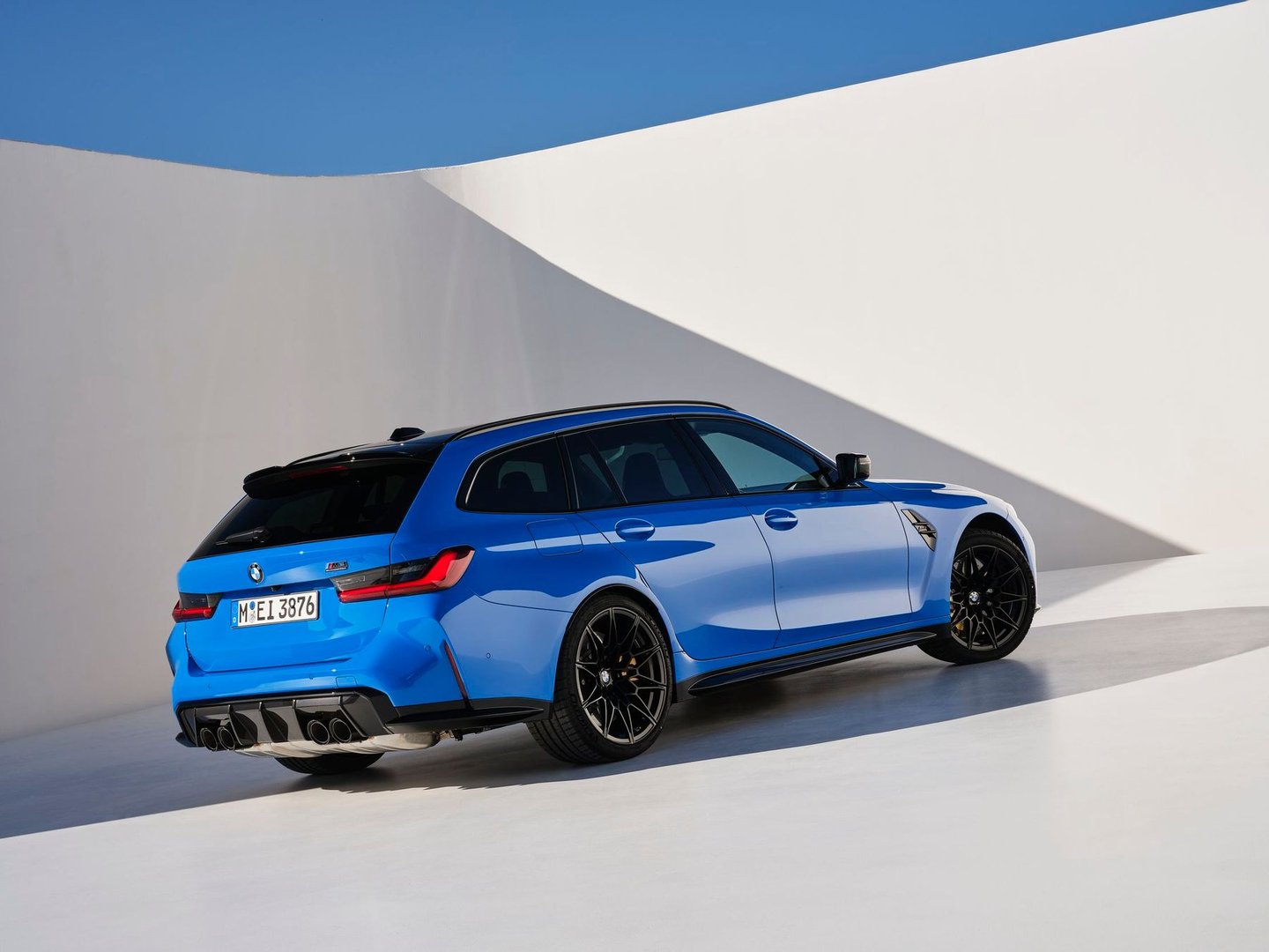 bmw_M3_6_generation_restyling__Estate__26.jpg