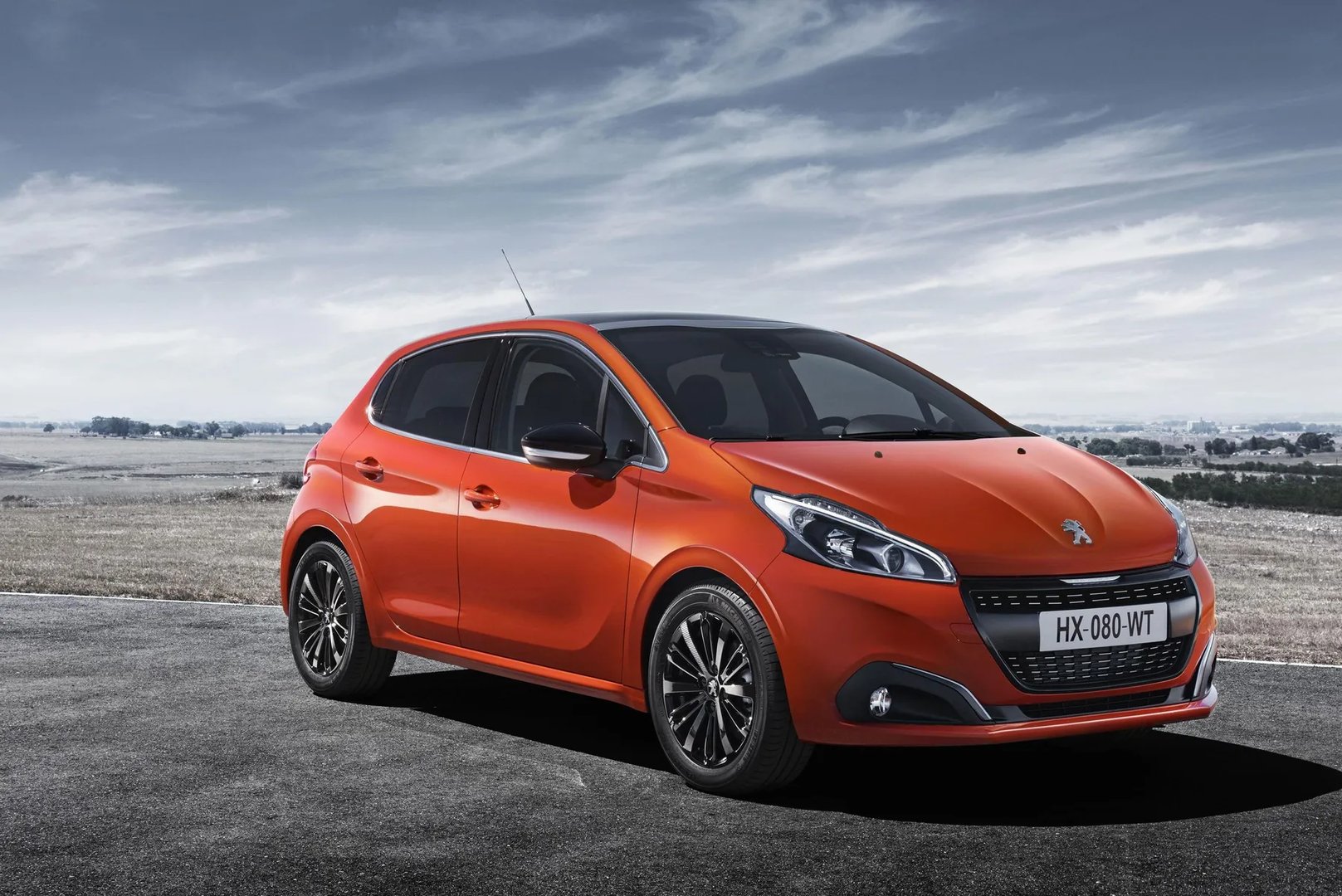 Peugeot_208_1_generation_restyling__Mini_5-doors__8.jpg