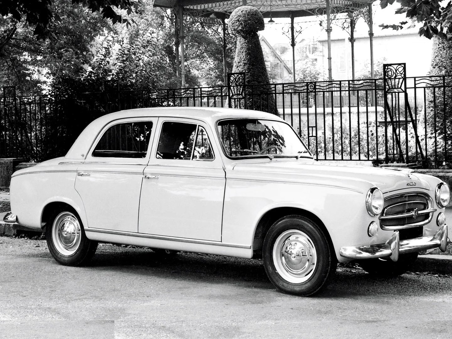 Peugeot 403 1 generation  Sedan