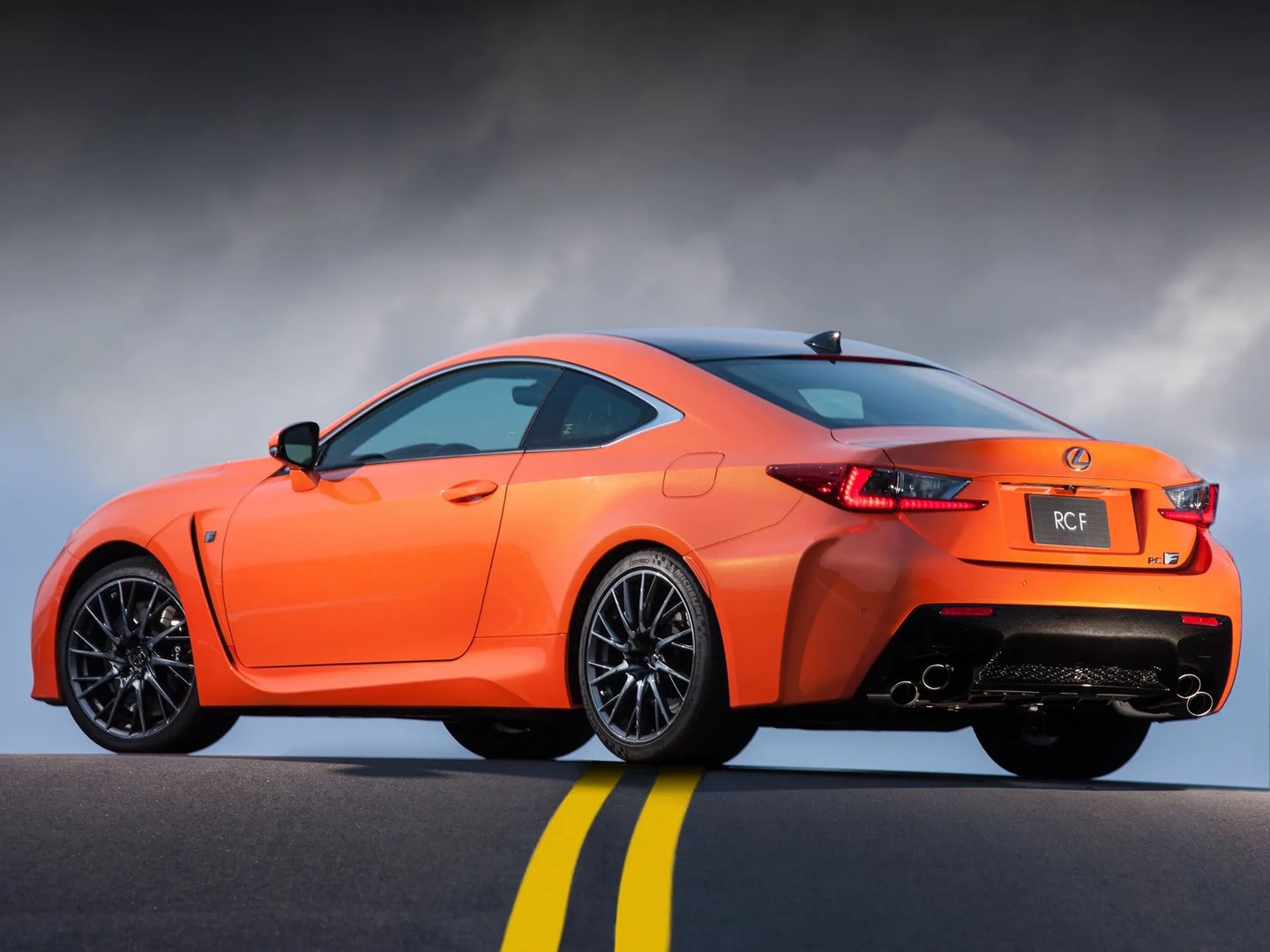 Lexus_RC_F_1_generation__Coupe__3.jpg