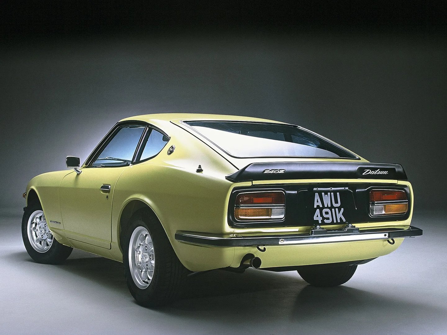 Datsun_240Z_1_generation__Coupe__2.jpg