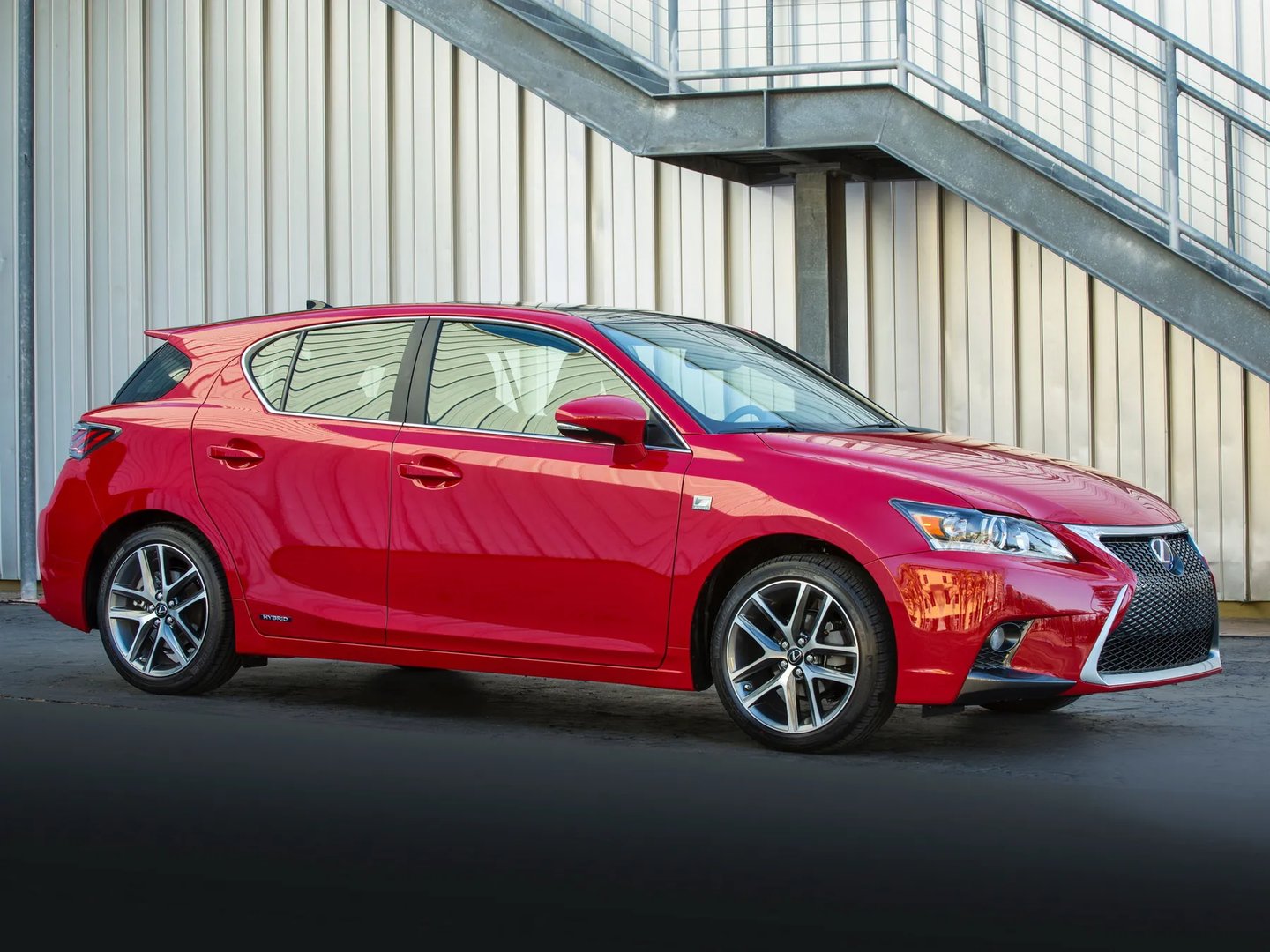 Lexus_CT_1_generation_restyling__Hatchback_5-door__6.jpg