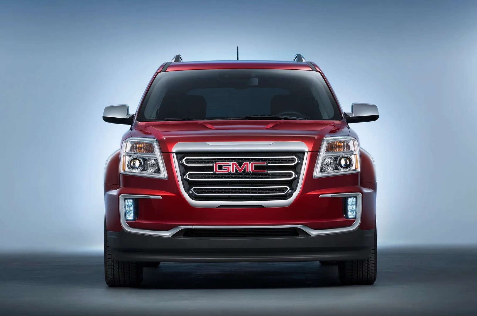 GMC_Terrain_1_generation_restyling__SUV_5-doors__2.jpg