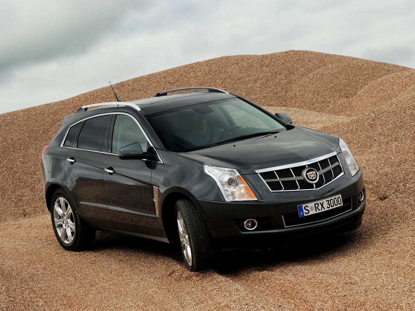 Cadillac_SRX_2_generation__SUV_5-doors__1.jpg