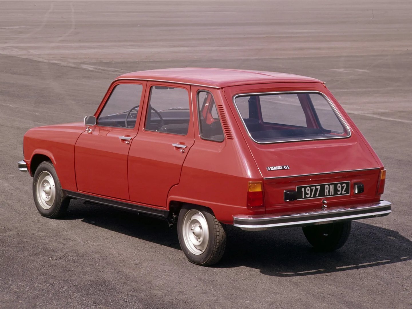 Renault_6_1_generation__Mini_5-doors__8.jpg