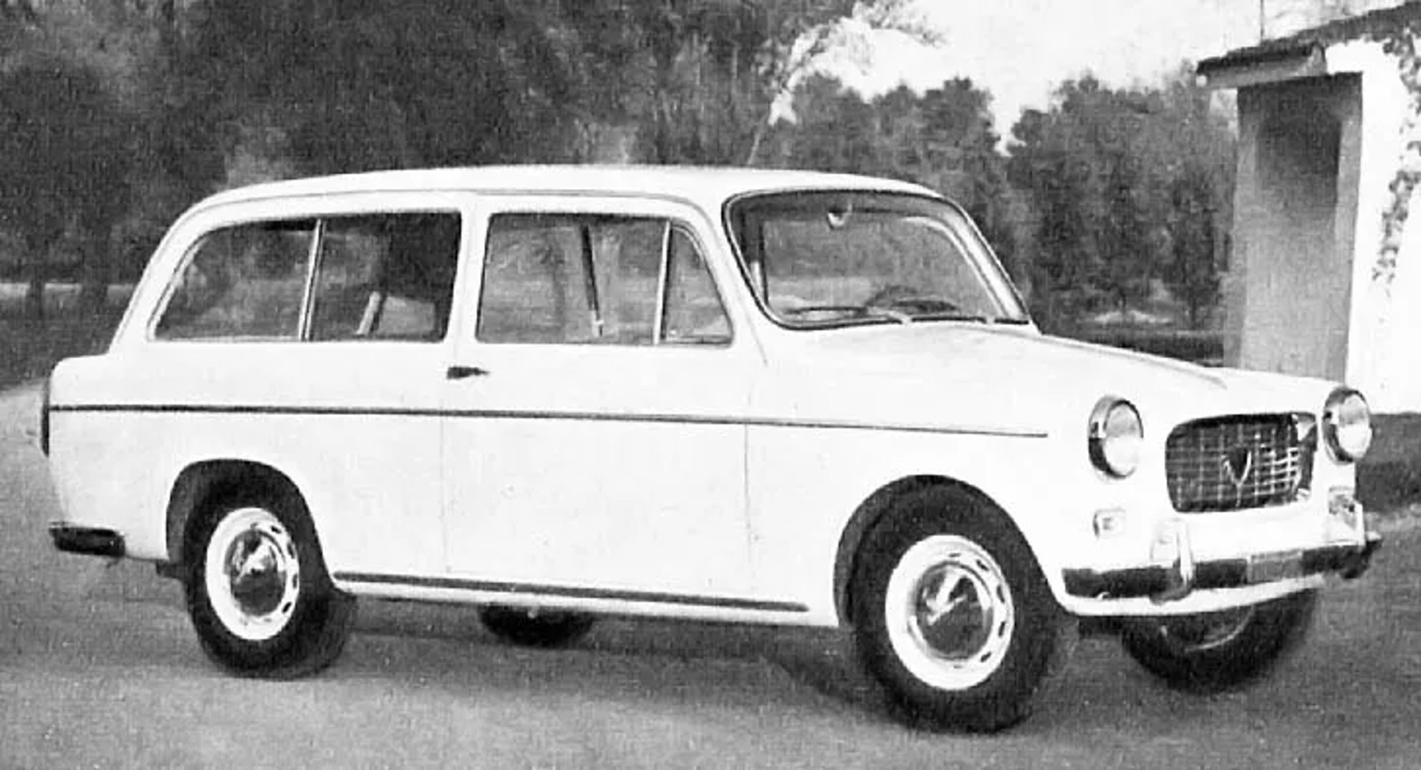 Lancia_Appia_1_generation__Estate_3-door__1.jpg