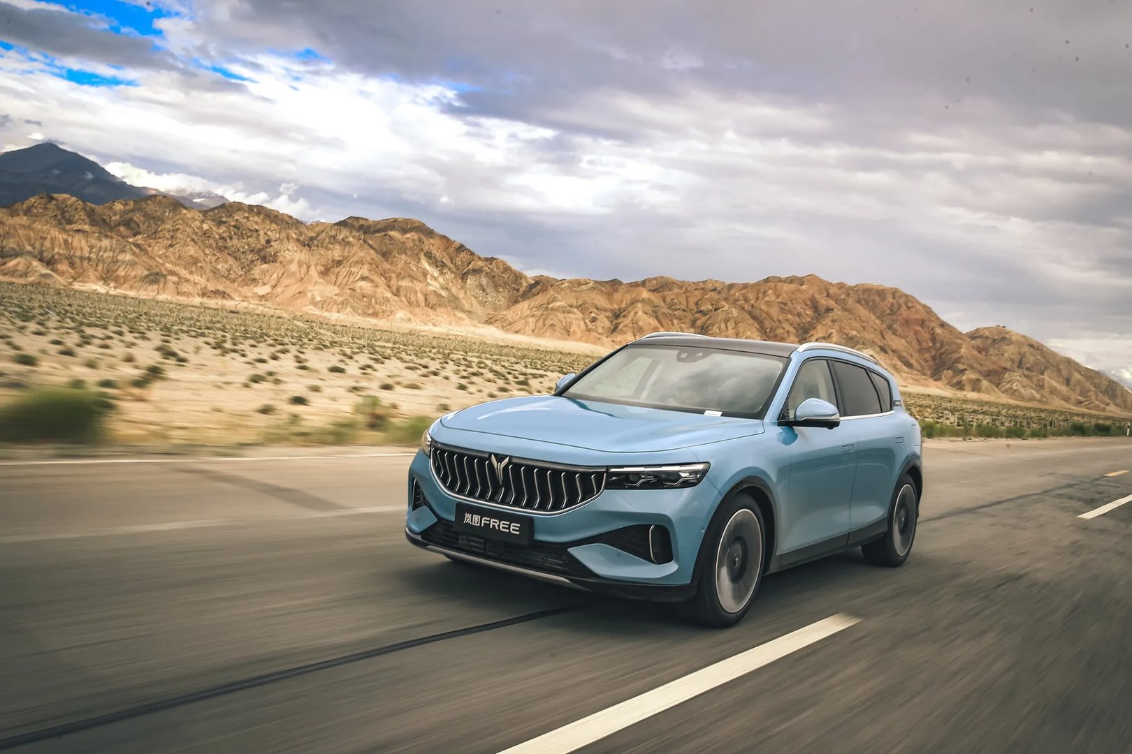 voyah_Free_1_generation__SUV_5-doors__11.jpg