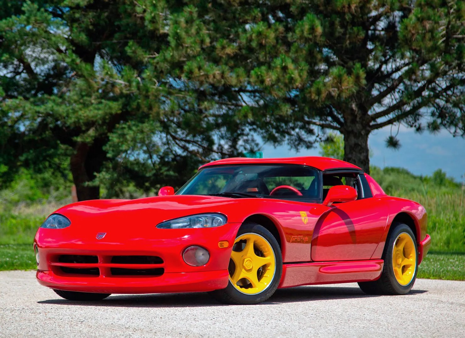 Dodge_Viper_2_generation__Roadster__8.jpg