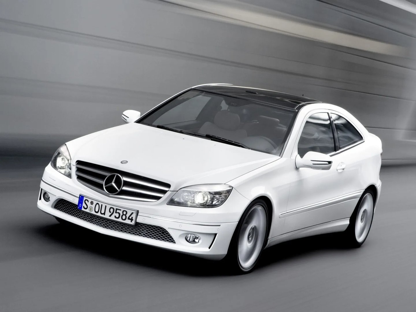 Mercedes_CLC-Class_1_generation__Coupe__main.jpg