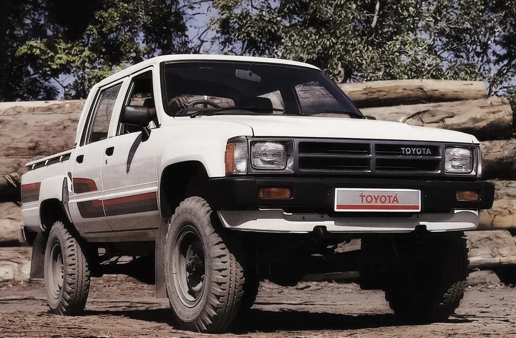 Toyota Hilux 4 generation  Pickup double-cab
