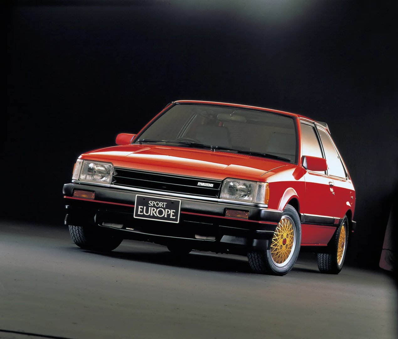 Mazda_Familia_5_generation__Mini_3-doors__1.jpg