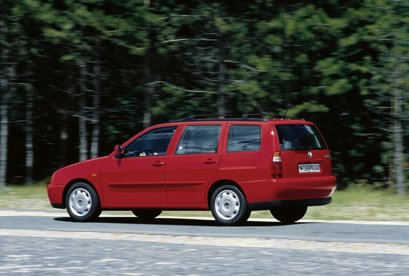 Volkswagen_Polo_3_generation__Estate_5-door__3.jpg