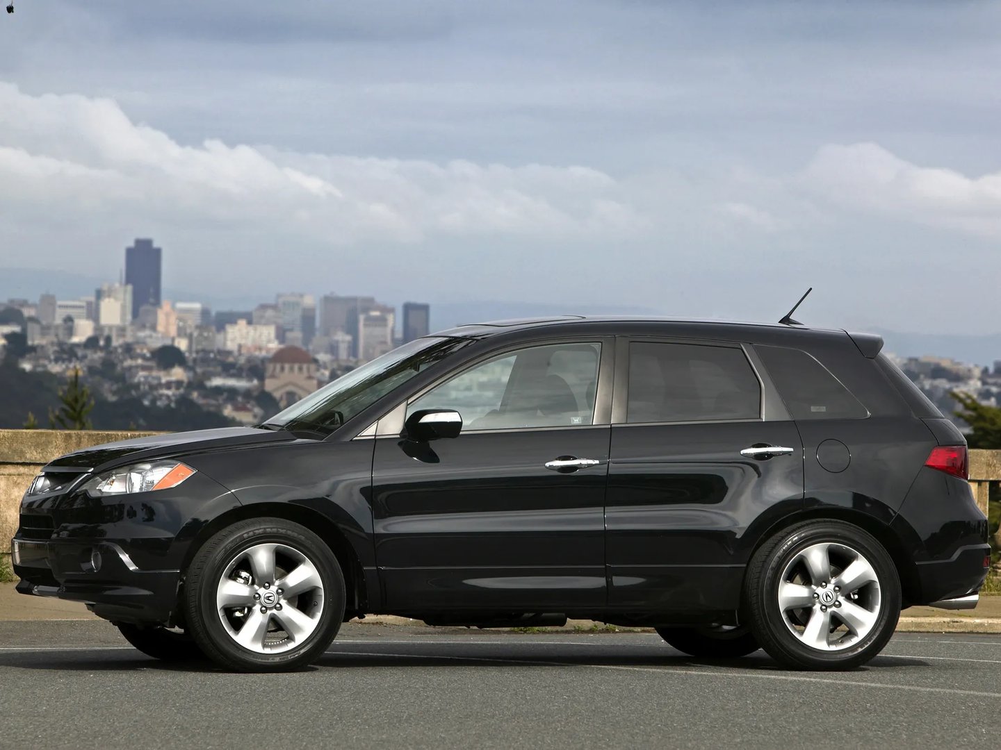Acura_RDX_1_generation__SUV_5-doors__12.jpg