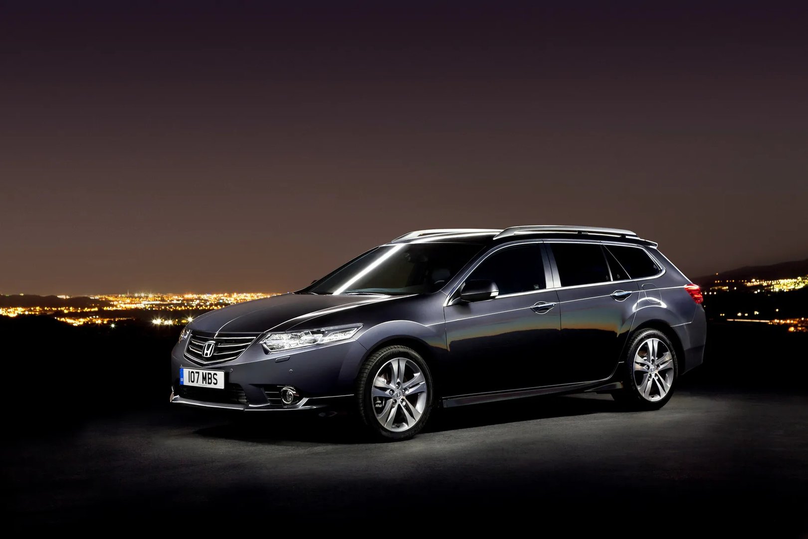 Honda_Accord_8_generation_restyling__Estate_5-door__3.jpg