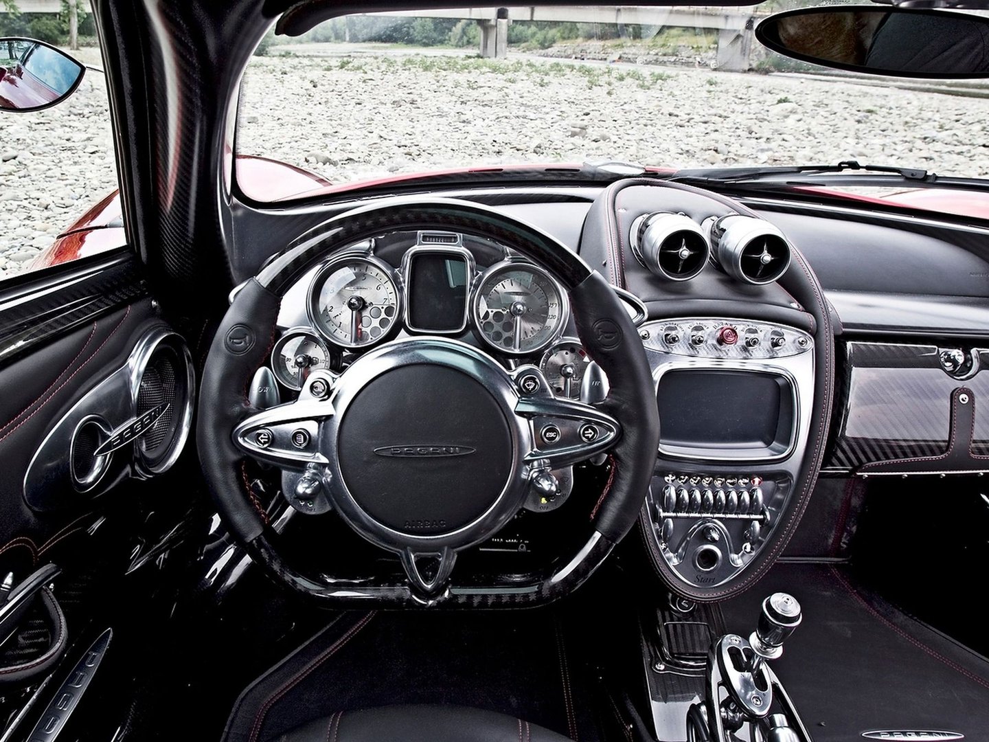 pagani_Huayra_1_generation__Coupe__40.jpg