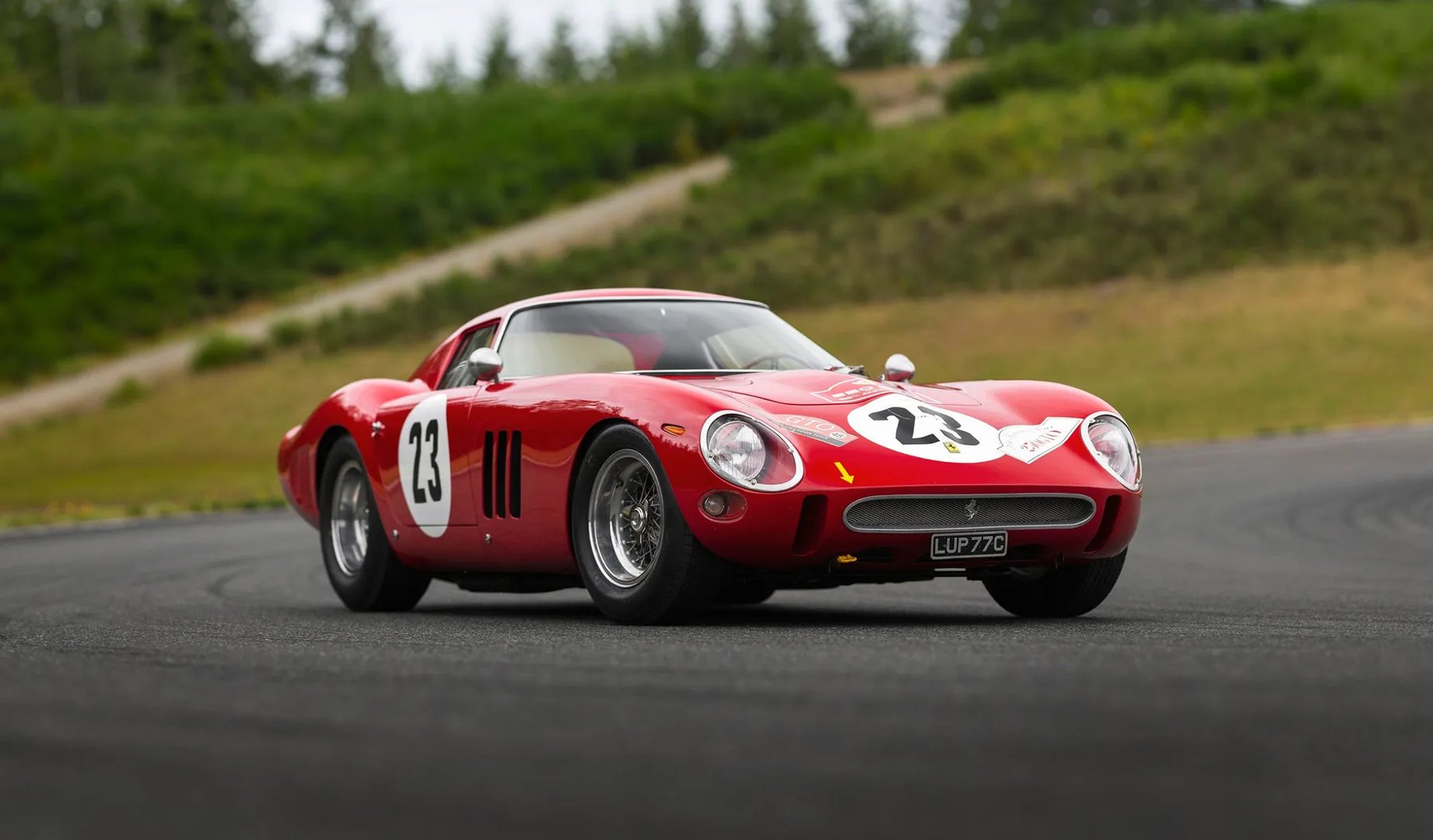 Ferrari_250_GTO_1_generation__Coupe__main.jpg