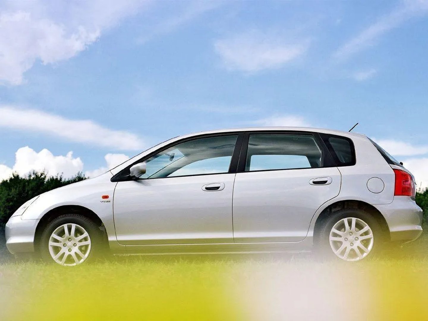 Honda Civic 7 generation  Hatchback 5-door