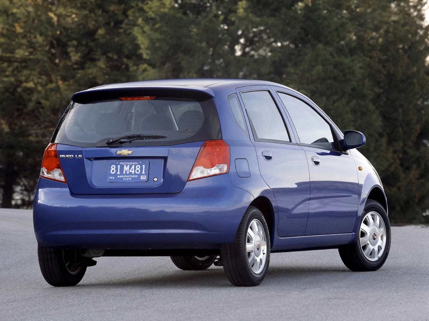 Chevrolet_Aveo_1_generation__Hatchback_5-door__11.jpg