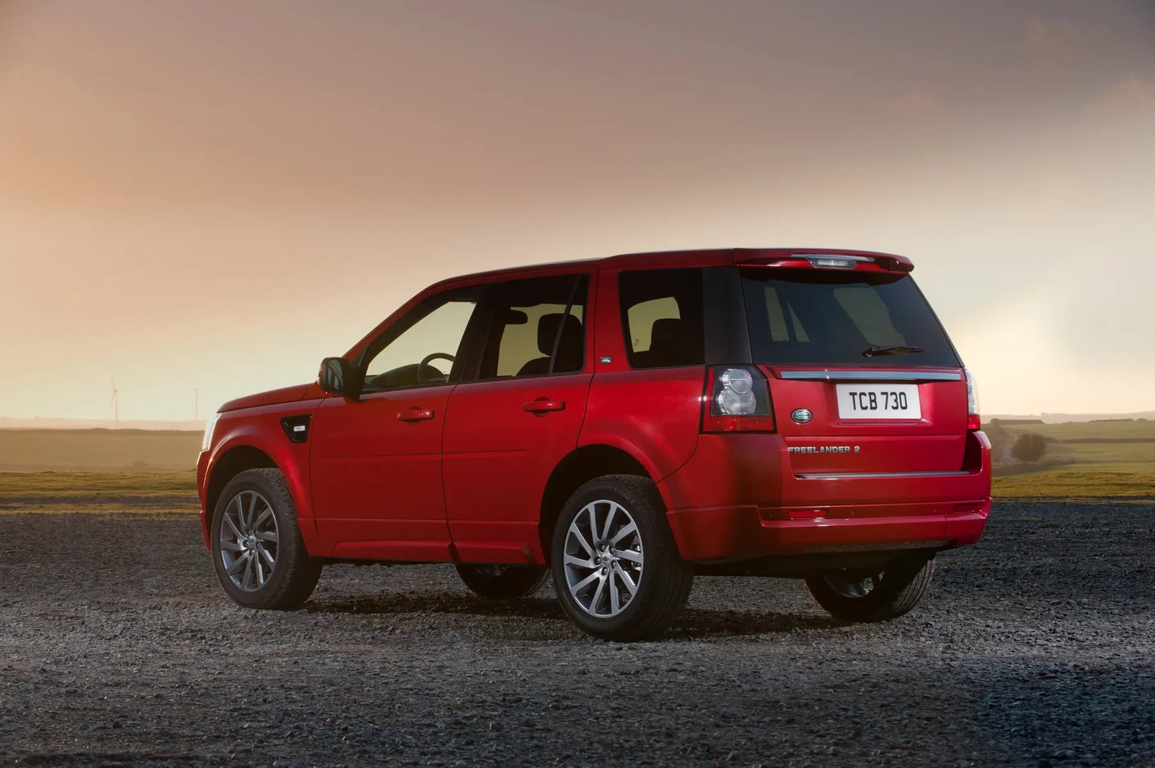 Land Rover_Freelander_2_generation_restyling__SUV_5-doors__5.jpg