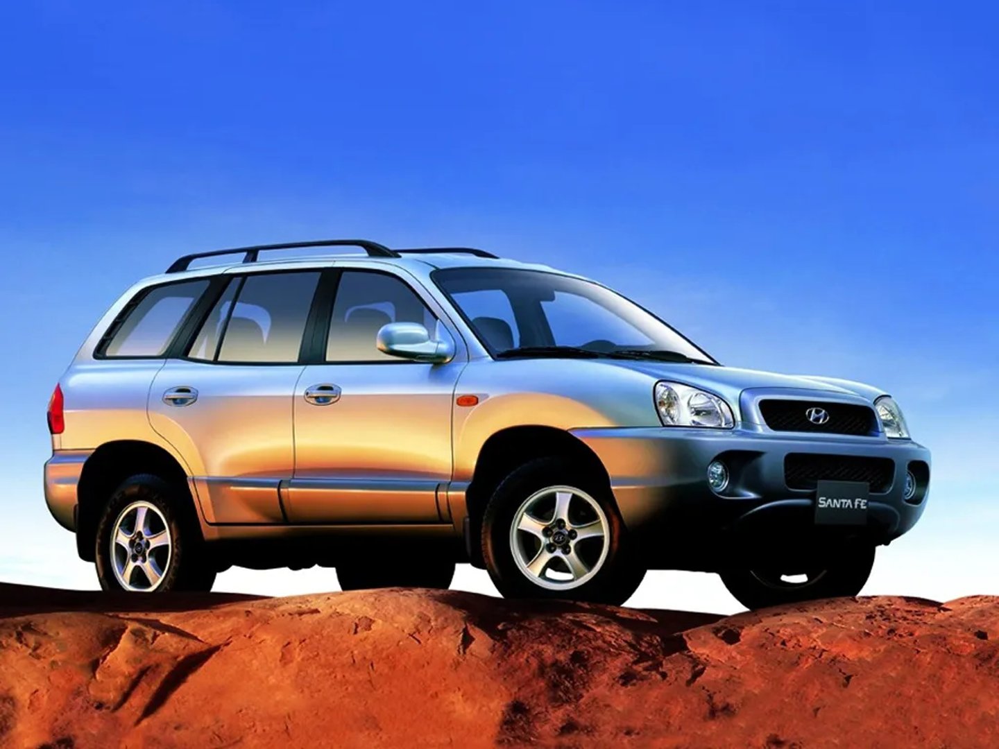 Hyundai_Santa_Fe_1_generation__SUV_5-doors__6.jpg