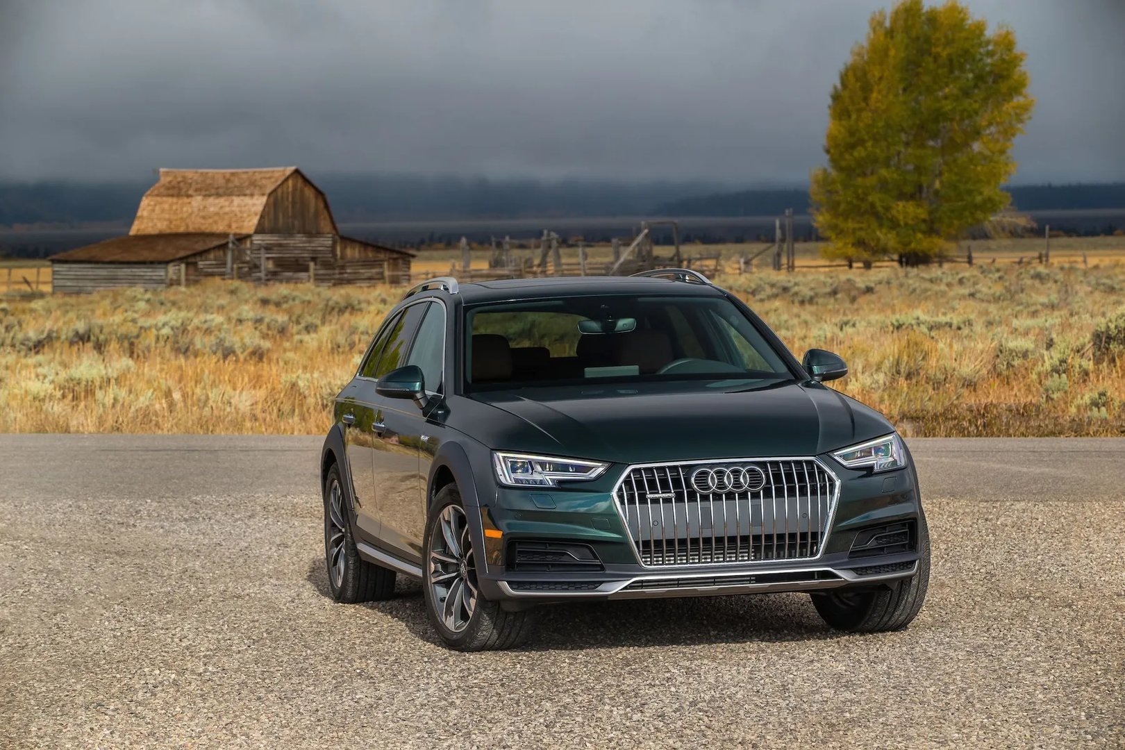 Audi_A4_allroad_2_generation__Estate_5-door__5.jpg