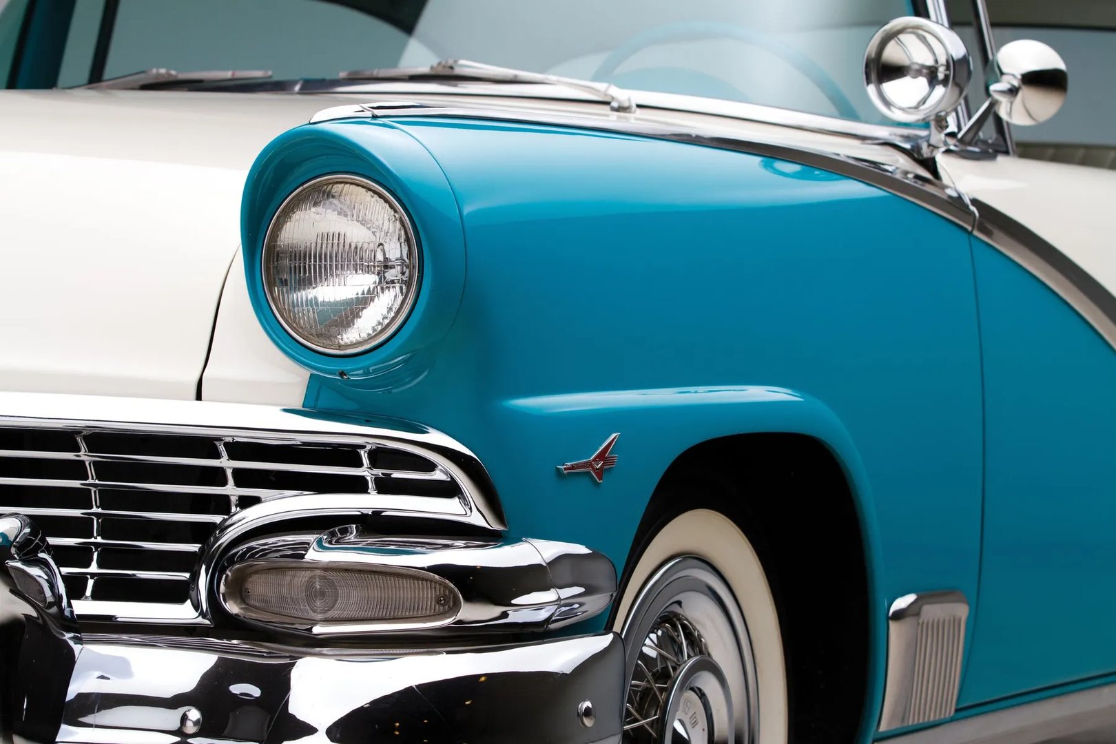 Ford_Fairlane_1_generation__Coupe_Hardtop__13.jpg