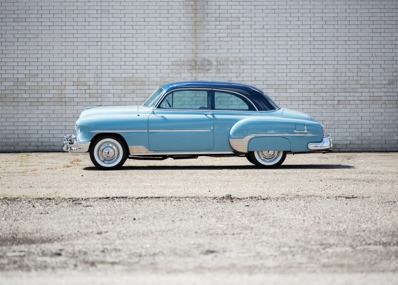 Chevrolet_Deluxe_1_generation__Sedan_2-doors__7.jpg